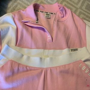 Victoria Secrets Pink sweatsuit-2 piece